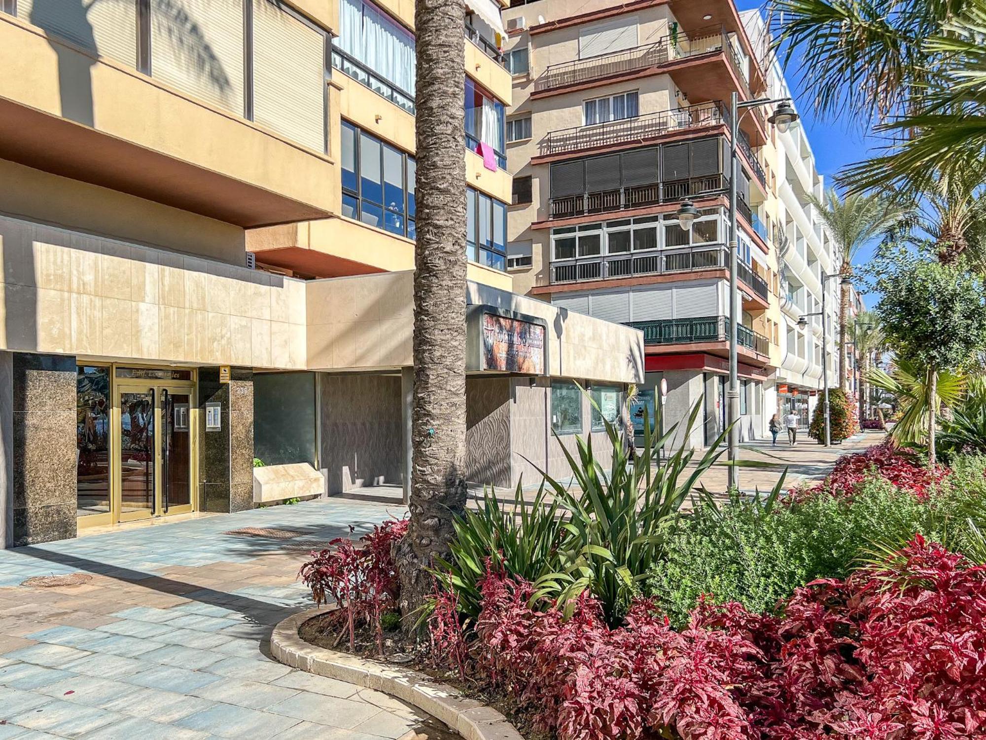 Hanami Avenida De Espana Estepona Buitenkant foto